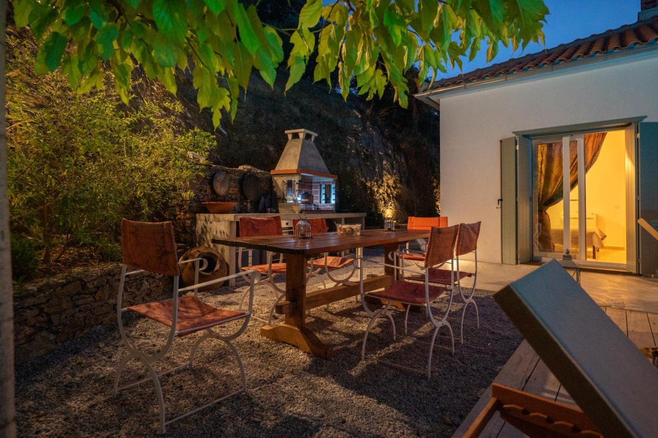 Avgi Villa กลอซซา ภายนอก รูปภาพ