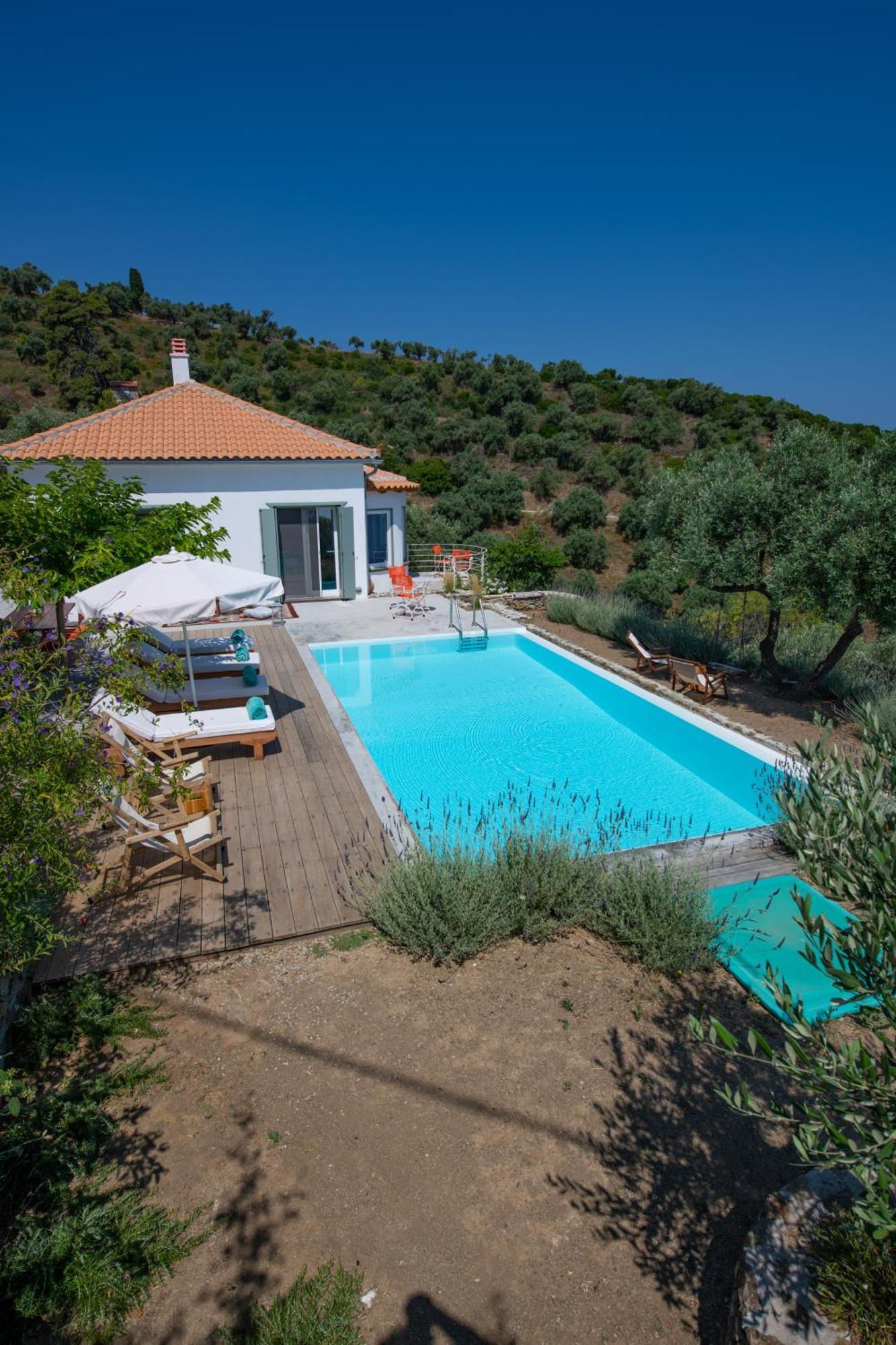 Avgi Villa กลอซซา ภายนอก รูปภาพ