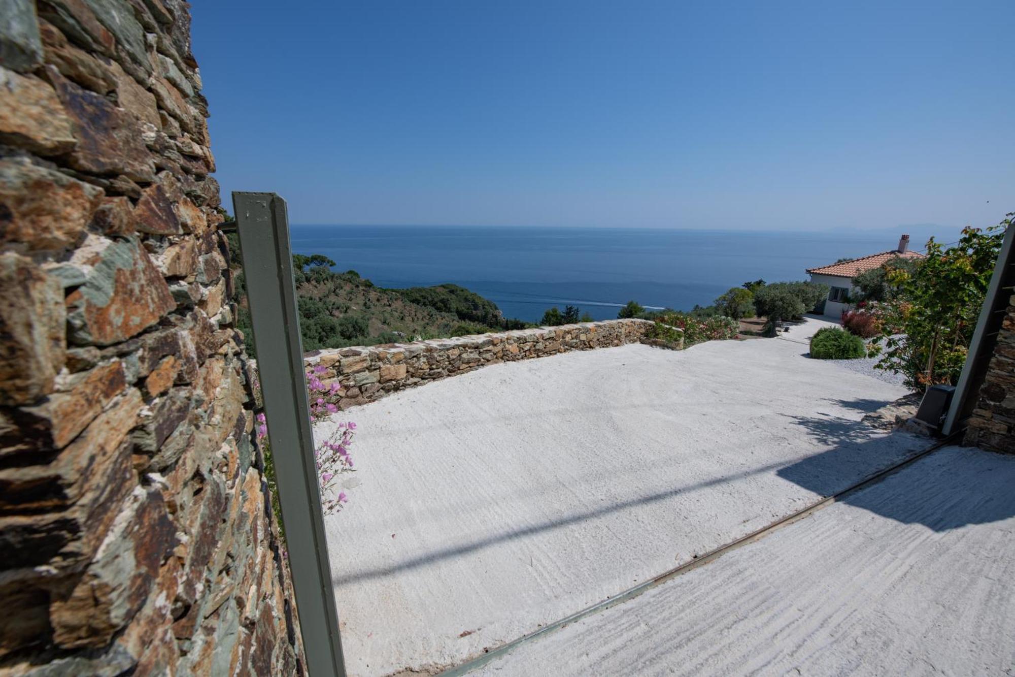 Avgi Villa กลอซซา ภายนอก รูปภาพ